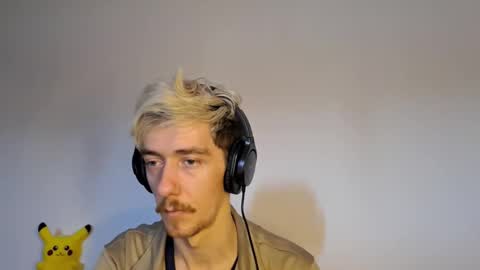 Snapshot of chrisslicer chatting on 10-02-25, 11:28 Christopher online show from 10-02-25, 11:28