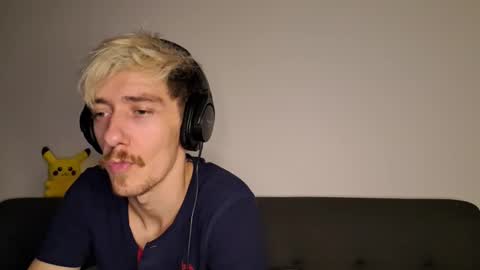 Snapshot of chrisslicer chatting on 10-03-25, 01:46 Christopher online show from 10-03-25, 01:46