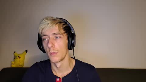 Snapshot of chrisslicer chatting on 10-11-25, 05:11 Christopher online show from 10-11-25, 05:11