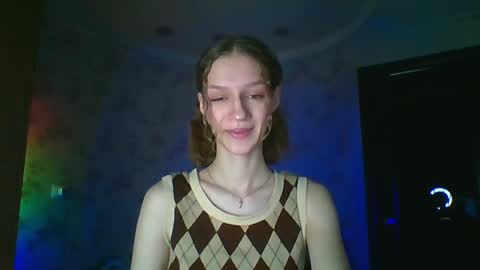 Snapshot of chrissy_joyful chatting on 04-24-26, 04:15 chrissy_joyful online show from 04-24-26, 04:15
