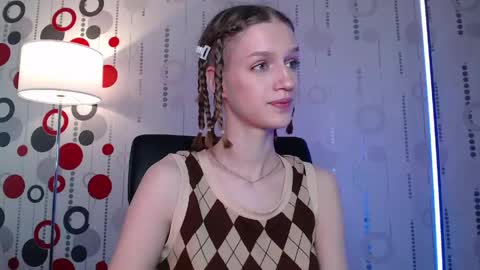 Snapshot of chrissy_joyful chatting on 06-07-26, 04:05 chrissy_joyful online show from 06-07-26, 04:05
