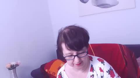Snapshot of christarose chatting on 12-08-24, 05:44 Christa online show from 12-08-24, 05:44