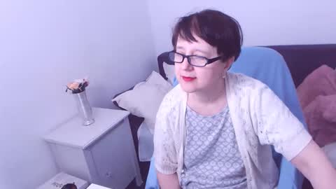 Snapshot of christarose chatting on 12-13-24, 08:15 Christa online show from 12-13-24, 08:15