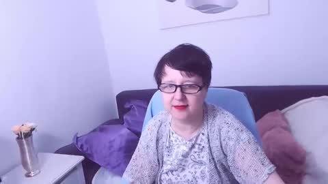 Snapshot of christarose chatting on 11-07-25, 08:09 Christa online show from 11-07-25, 08:09