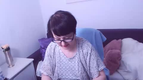 Christa online show from 01-19-26, 04:27