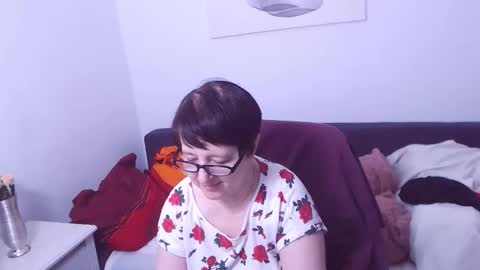 Christa online show from 02-05-26, 10:58