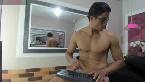 Snapshot of christian_musclet4 chatting on 03-06-25, 01:46 ---Chistian--- online show from 03-06-25, 01:46