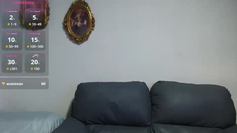 Snapshot of christian_musclet4 chatting on 10-07-25, 10:29 ---Chistian--- online show from 10-07-25, 10:29