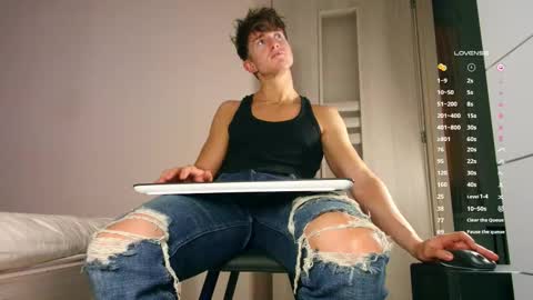 UPVOTE ME ------  ILL DO SOMETHING FOR FREE online show from 12-05-25, 04:47