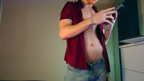 Snapshot of christianlevine_ chatting on 07-10-26, 05:48 UPVOTE ME ------ ILL DO SOMETHING FOR FREE online show from 07-10-26, 05:48