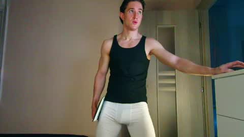 Snapshot of christianlevine_ chatting on 07-12-26, 07:38 UPVOTE ME ------ ILL DO SOMETHING FOR FREE online show from 07-12-26, 07:38