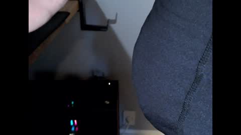 Snapshot of christianmdk chatting on 01-20-25, 02:25 Chris online show from 01-20-25, 02:25