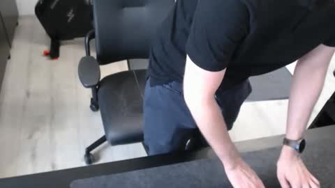 Snapshot of christianwbwc chatting on 03-28-26, 12:38 christianwbwc online show from 03-28-26, 12:38