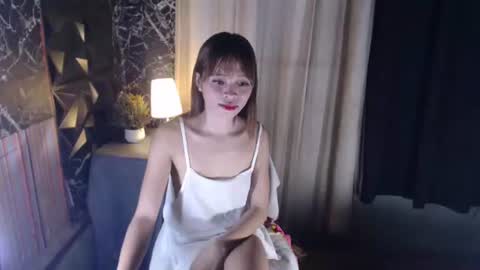 Snapshot of christin_gray chatting on 09-10-25, 05:07 christin_gray online show from 09-10-25, 05:07