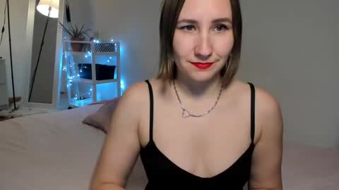 Snapshot of christina_rosse chatting on 03-12-25, 04:56 christina rosse online show from 03-12-25, 04:56