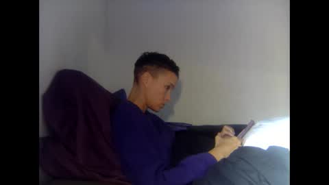 Christina Saunters online show from 03-05-25, 03:51