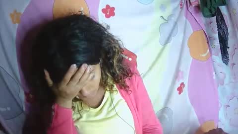 Snapshot of christine213 chatting on 12-16-25, 09:09 christine213 online show from 12-16-25, 09:09