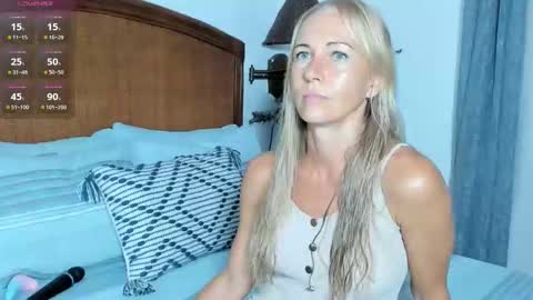 Christine -  online show from 06-03-26, 12:08
