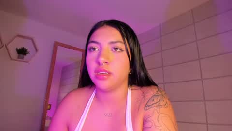Christine  online show from 07-28-26, 04:39