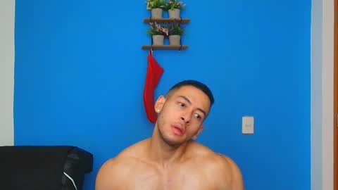 Christopher online show from 01-04-25, 12:16