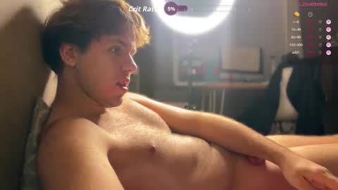 Snapshot of christophertan chatting on 11-22-25, 06:40 Christopher online show from 11-22-25, 06:40