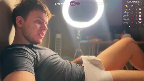 Snapshot of christophertan chatting on 01-10-26, 10:28 Christopher online show from 01-10-26, 10:28