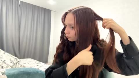 Lani online show from 03-27-26, 05:23