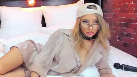 christyna_ross online show from 02-27-25, 11:26