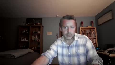 chrisw8121 online show from 12-13-25, 10:59