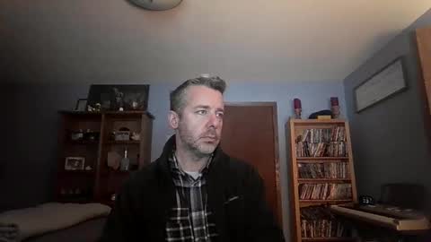 chrisw8121 online show from 02-22-26, 11:36