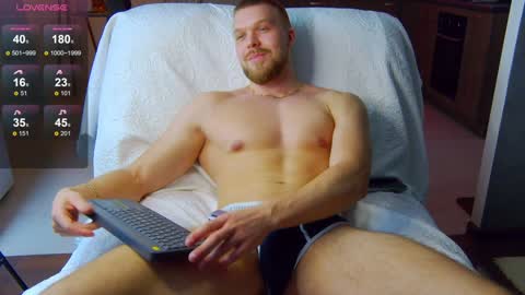 Snapshot of chrisx6m chatting on 12-03-24, 05:45 chrisx6m online show from 12-03-24, 05:45