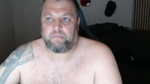 Snapshot of chrizz80 chatting on 05-29-26, 11:58 Chrizz online show from 05-29-26, 11:58