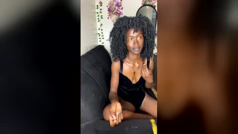 chroe22 online show from 12-18-25, 08:53