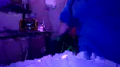 Snapshot of chronicvibez chatting on 03-22-26, 12:03 chronicvibez online show from 03-22-26, 12:03