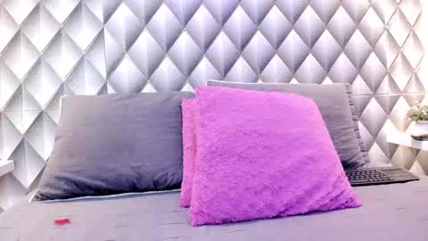 Christal Golden online show from 02-27-25, 01:16