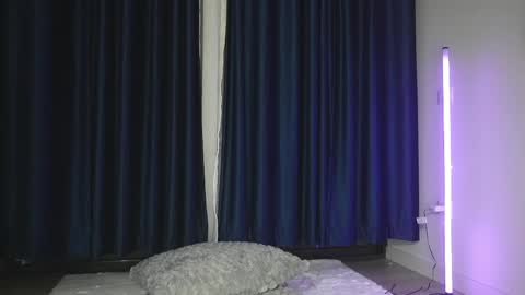 Snapshot of chrystalcade chatting on 06-03-26, 08:58 Chrystal online show from 06-03-26, 08:58