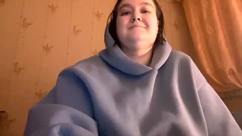 Snapshot of chubby__katie_ chatting on 01-07-25, 09:25 Kat online show from 01-07-25, 09:25