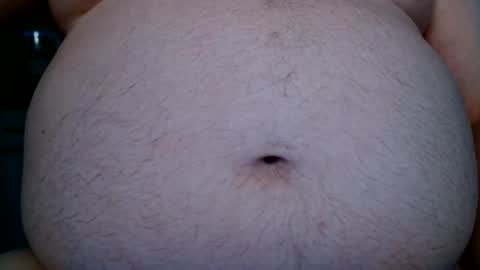Snapshot of chubbyjam27 chatting on 06-12-26, 04:33 chubbyjam27 online show from 06-12-26, 04:33