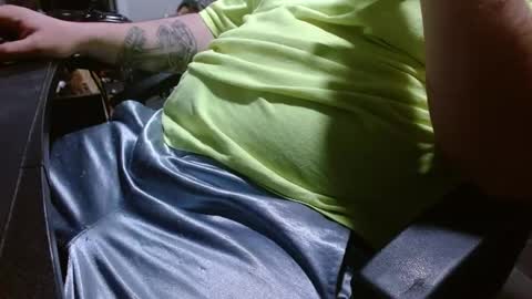 chubbyuncut5 online show from 04-04-26, 04:00