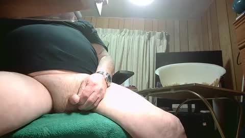 Snapshot of chubma1949 chatting on 02-25-25, 03:49 chubma1949 online show from 02-25-25, 03:49