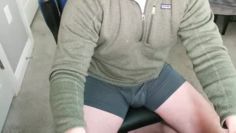 Snapshot of chuck0781 chatting on 01-25-25, 07:07 chuck online show from 01-25-25, 07:07