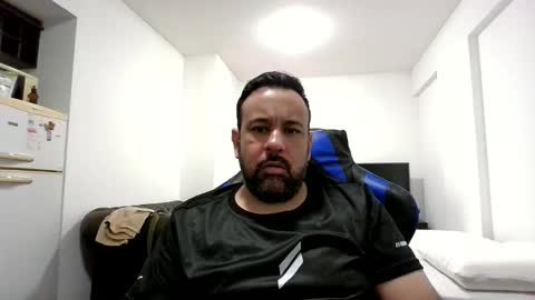 Guillote online show from 03-31-26, 10:59