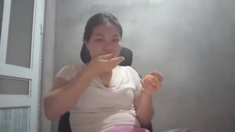 Snapshot of chupi12 chatting on 04-30-26, 08:42 Chupi online show from 04-30-26, 08:42