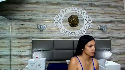 ...   ... online show from 02-03-25, 04:04