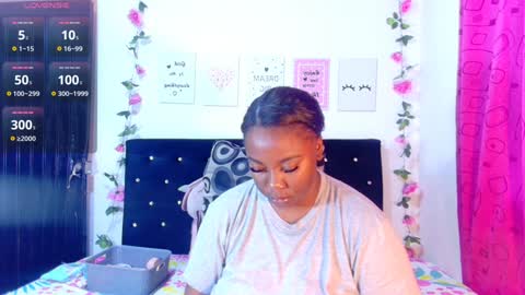 Snapshot of ciaraebonyxxx chatting on 12-29-24, 08:22 ciaraebonyxxx online show from 12-29-24, 08:22