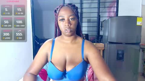 Snapshot of ciaraebonyxxx chatting on 10-15-25, 09:53 ciaraebonyxxx online show from 10-15-25, 09:53