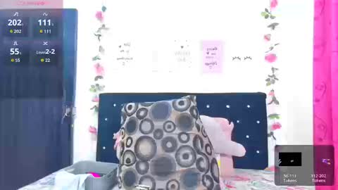 Snapshot of ciaraebonyxxx chatting on 03-19-26, 01:42 ciaraebonyxxx online show from 03-19-26, 01:42