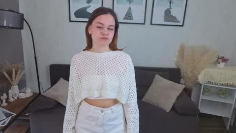 My name is Mia hello everyone online show from 04-04-26, 11:29