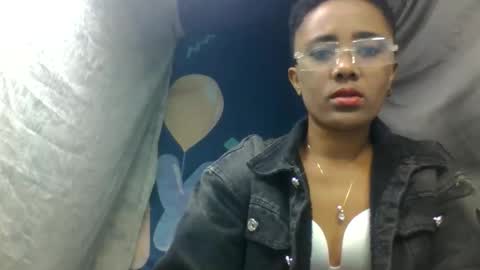 ciciazzhh online show from 05-27-26, 07:49