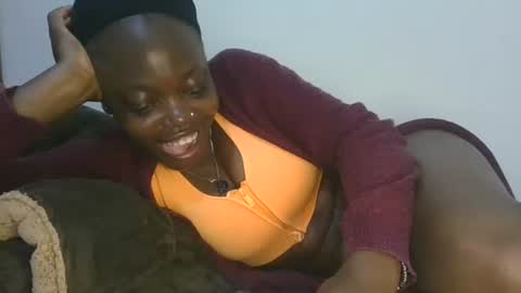 cilia petite online show from 12-16-25, 10:20